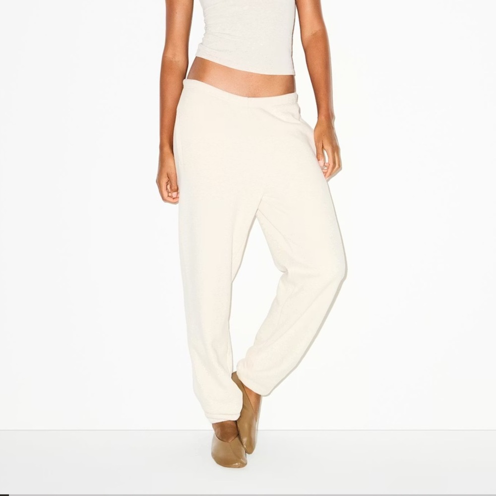 SKIMS Cotton Fleece Classic Jogger in Oatmeal Heather